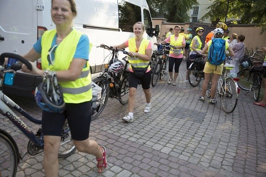 Pielgrzymka rowerowa WAPM