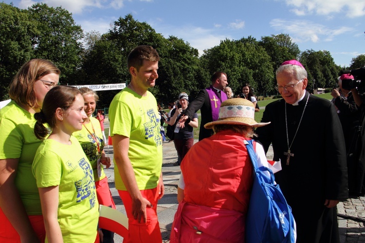 38. PPK na Jasnej Górze - powitanie przez abp. Marka Jędraszewskiego