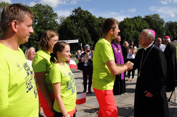 38. PPK na Jasnej Górze - powitanie przez abp. Marka Jędraszewskiego