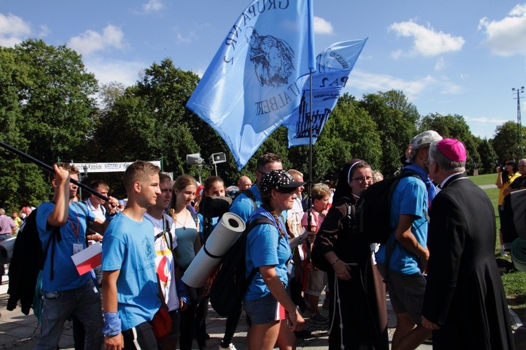 38. PPK na Jasnej Górze - powitanie przez abp. Marka Jędraszewskiego