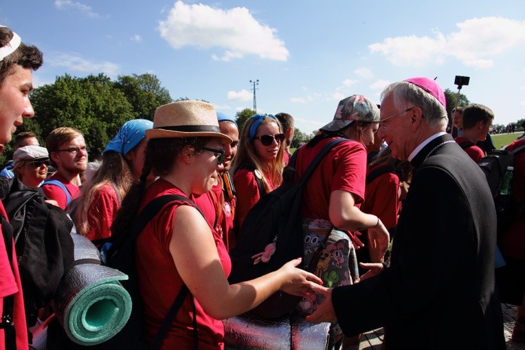 38. PPK na Jasnej Górze - powitanie przez abp. Marka Jędraszewskiego