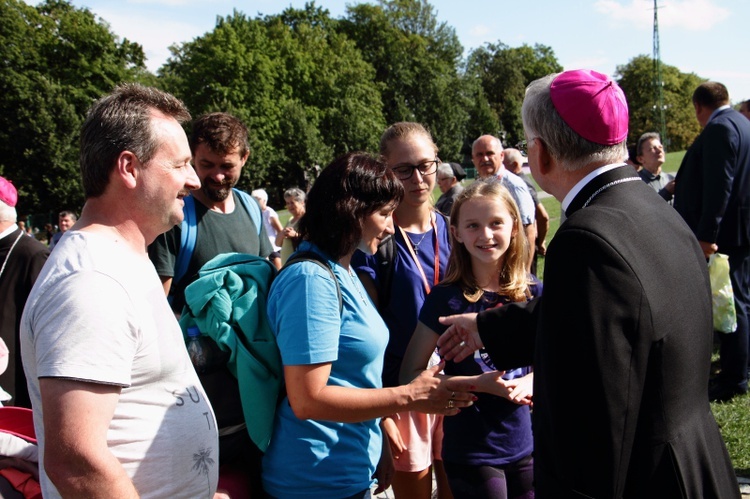 38. PPK na Jasnej Górze - powitanie przez abp. Marka Jędraszewskiego