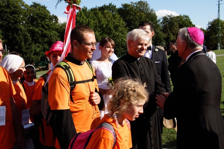 38. PPK na Jasnej Górze - powitanie przez abp. Marka Jędraszewskiego