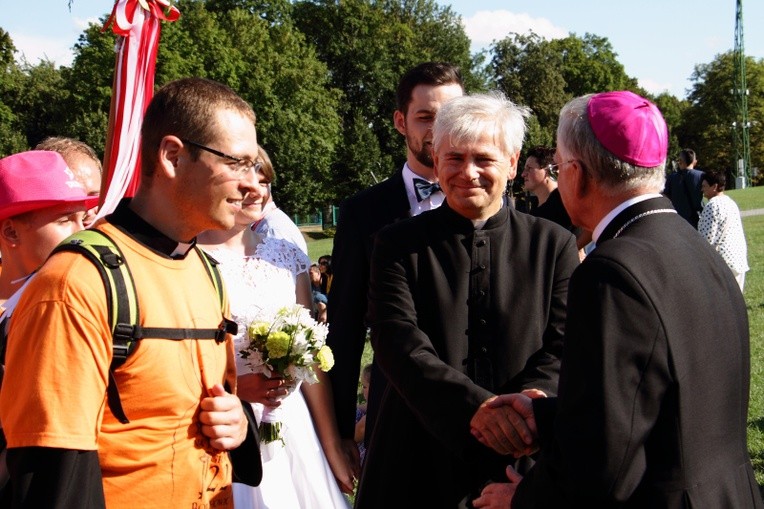 38. PPK na Jasnej Górze - powitanie przez abp. Marka Jędraszewskiego