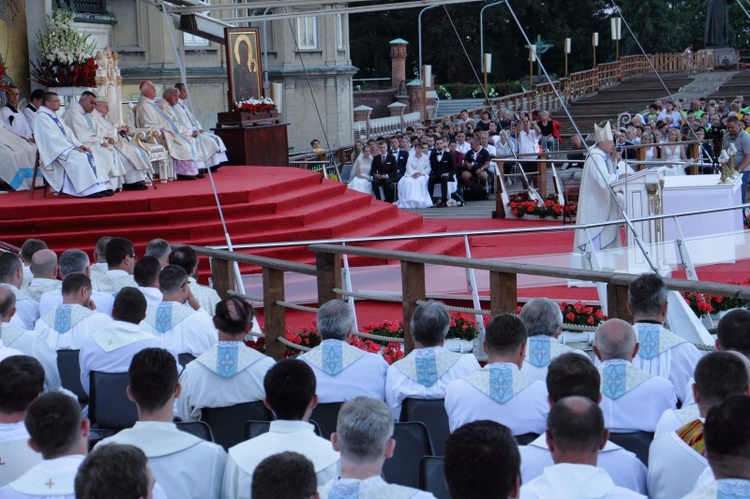 Msza św. kończąca 38. Pieszą Pielgrzymkę Krakowską