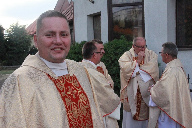 Poświęcenie placu budowy kościoła w Redzie-Ciechocinie