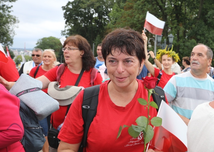 Powitanie 27. Pielgrzymki Diecezji Bielsko-Żywieckiej - grupy hałcnowskie na Jasnej Górze - 2018