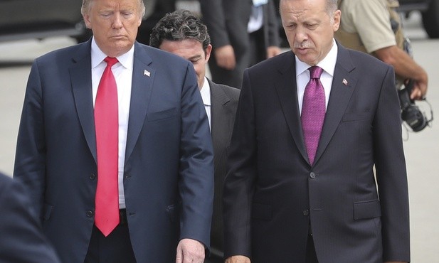 Erdogan ostrzega USA