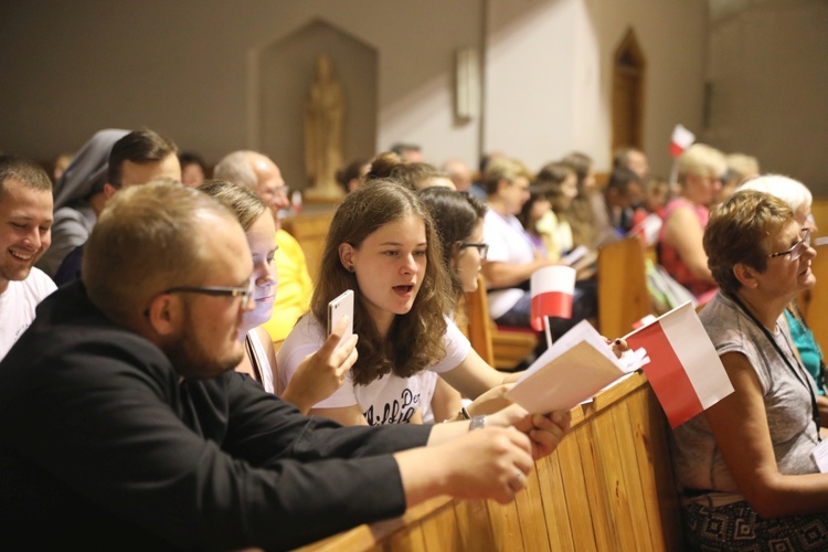 Wieczór pieśni patriotycznej czechowickiej pielgrzymki - Świerklaniec 2018