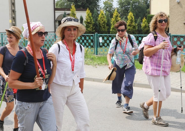 27. Pielgrzymka Cieszyńska na trasie - w Woźnikach - 2018