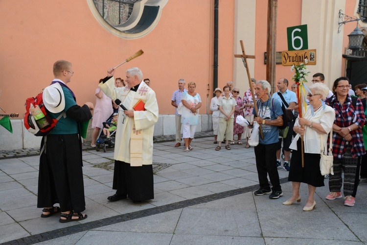 "Szóstka" zielona już w drodze