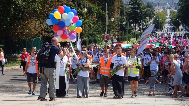 Pielgrzymi na Jasnej Górze