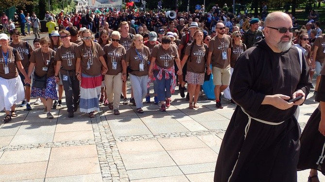 Pielgrzymi na Jasnej Górze