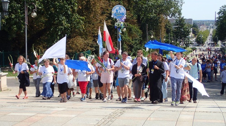 Pielgrzymi na Jasnej Górze