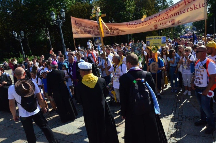 Pielgrzymi na Jasnej Górze