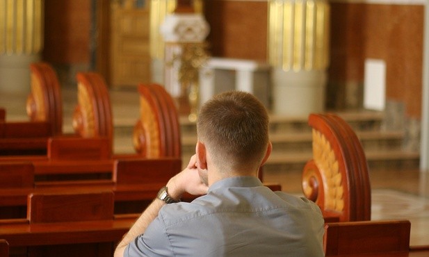 Ksiądz ma być mostem