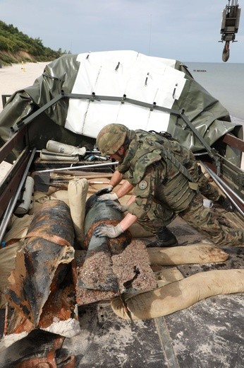 Akcja wydobywania bomb z Bałtyku