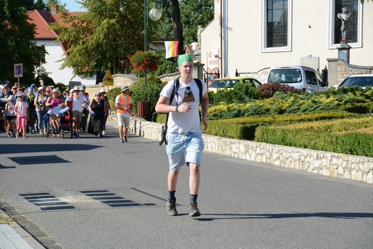 Woda lała się w Kamieniu Śląskim