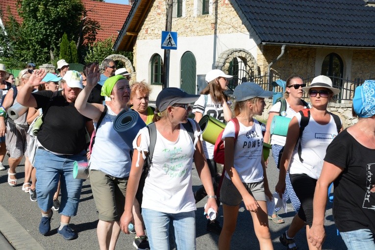 Woda lała się w Kamieniu Śląskim