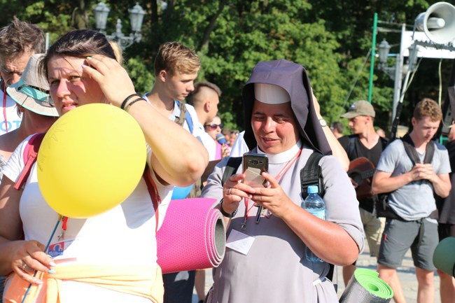 Wejście pielgrzymki radomskiej - jasnogórski szczyt i kaplica Cudownego Obrazu