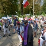 Wejście pielgrzymki radomskiej - Aleje NMP