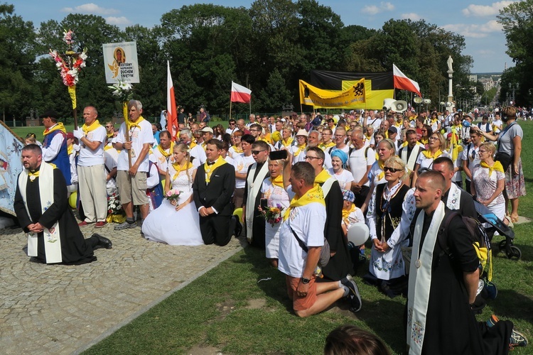 Pielgrzymi dotarli na Jasną Górę