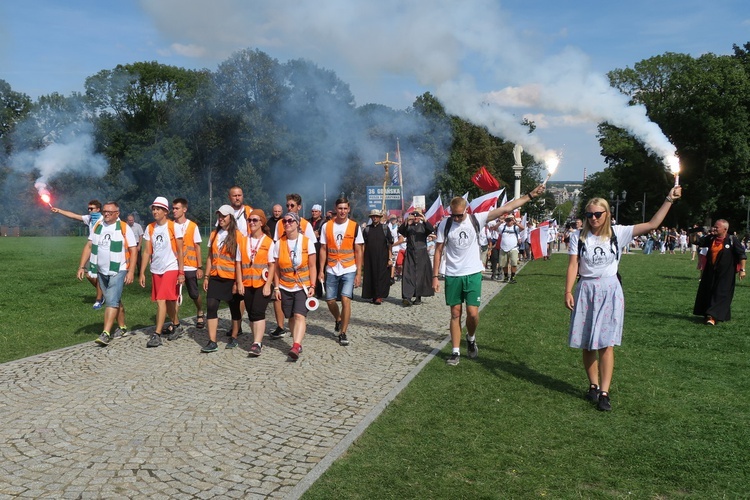 Pielgrzymi dotarli na Jasną Górę