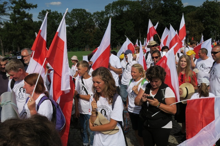 Pielgrzymi dotarli na Jasną Górę