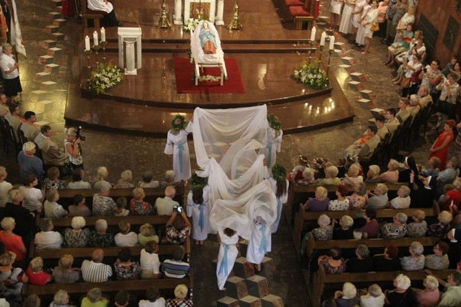 Zaśnięcie Najświętszej Maryi Panny w Piekarach Śl.