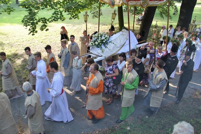 Zaśnięcie Najświętszej Maryi Panny w Piekarach Śl.