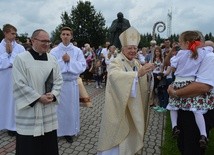 Abp Jędraszewski: Brońcie godności człowieka!