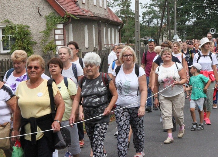 Z Wniebowziętą w Ligocie Książęcej