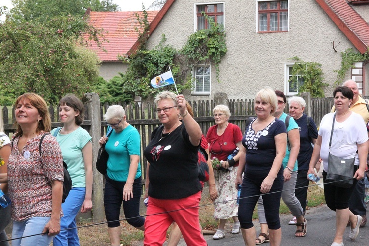 Z Wniebowziętą w Ligocie Książęcej