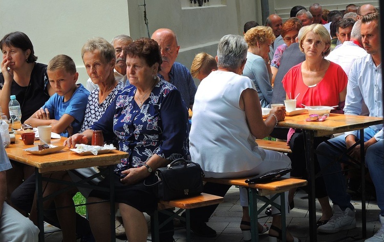 Piknik parafialny i "Bukiet ziela" w Głębowicach - 2018