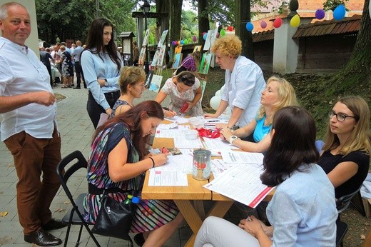 Piknik parafialny i "Bukiet ziela" w Głębowicach - 2018