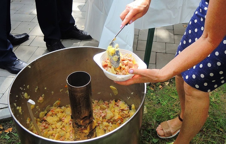 Piknik parafialny i "Bukiet ziela" w Głębowicach - 2018