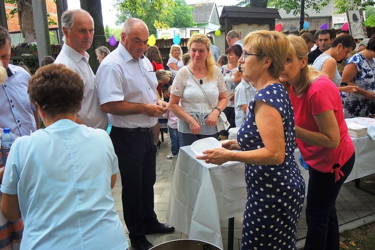 Piknik parafialny i "Bukiet ziela" w Głębowicach - 2018