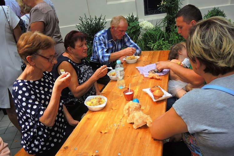 Piknik parafialny i "Bukiet ziela" w Głębowicach - 2018