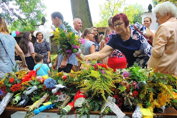 Piknik parafialny i "Bukiet ziela" w Głębowicach - 2018