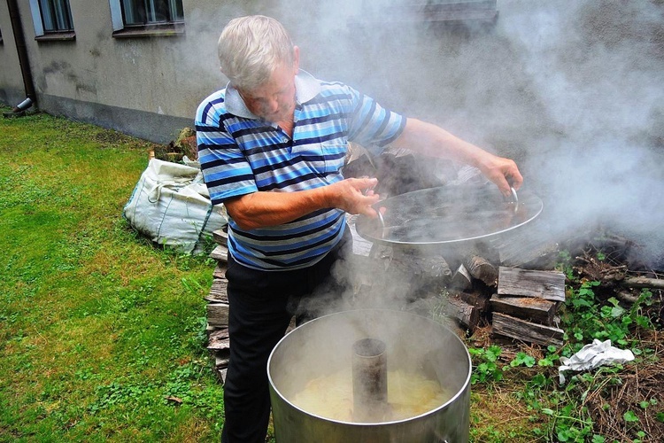 Piknik parafialny i "Bukiet ziela" w Głębowicach - 2018