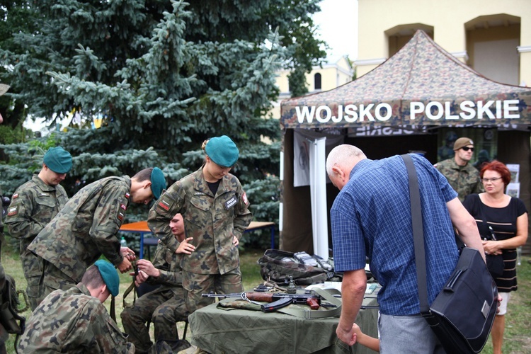 Obchody Święta Wojska Polskiego w Skierniewicach