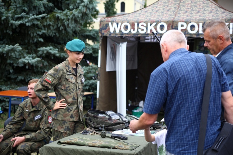 Obchody Święta Wojska Polskiego w Skierniewicach