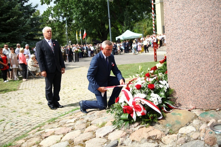 Obchody Święta Wojska Polskiego w Skierniewicach