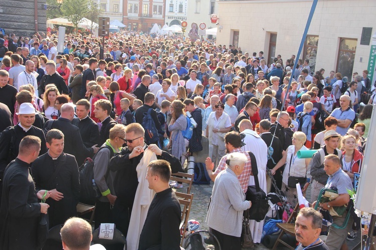 Msza św. na rozpoczęcie 36. PPT na Jasną Górę