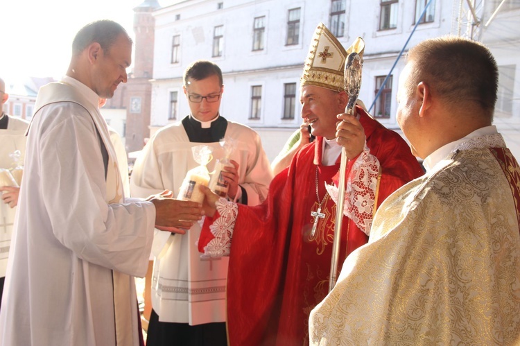 Msza św. na rozpoczęcie 36. PPT na Jasną Górę