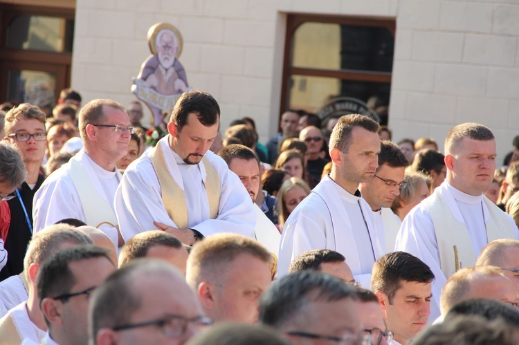 Msza św. na rozpoczęcie 36. PPT na Jasną Górę