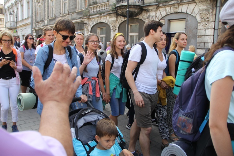 38. PPT - Grupa 21 - dzień I