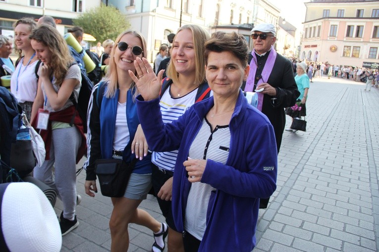 36. PPT - Grupa 7 - dzień I