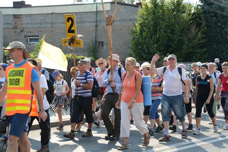 Kilkanaście kilometrów przed Jasną Górą