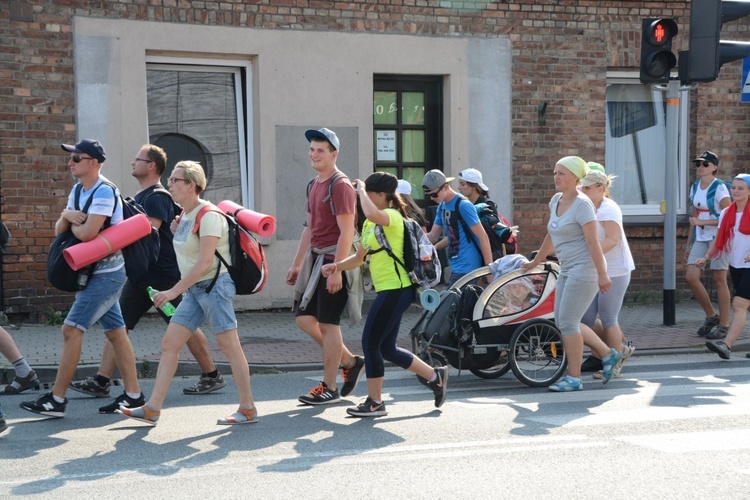 Kilkanaście kilometrów przed Jasną Górą